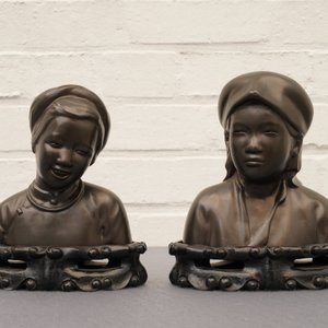 Une paire de bustes en bronze, Chine, Révolution Culturelle, 3ème quart du 20ème — photo 8
