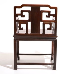Une paire de chaises en bois sculpté, 19ème — photo 13