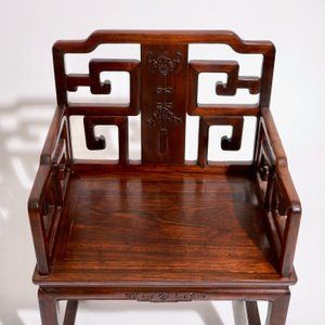 Une paire de chaises en bois sculpté, 19ème — photo 6