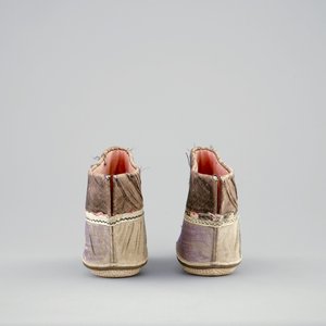 Une paire de chaussures chinoises, 19/20ème — photo 5