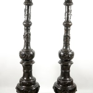 Une paire de colonnes d'éclairage en bronze, Japon, Meiji, 19ème — photo 4