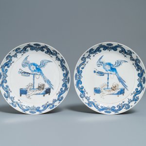 Une paire de coupes aux perroquets en porcelaine de Chine coquille d'oeuf des 'Ateliers Pronk', Yongzheng/Qianlong — photo 1