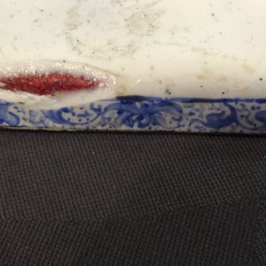 Une paire de coupes carrées en émail de Canton bleu et blanc, Chine, 18ème — photo 11