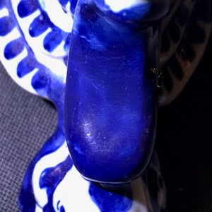 Une paire de figures de joueurs de vielle en faïence de Delft en bleu et blanc, 18ème — photo 21