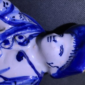 Une paire de figures de joueurs de vielle en faïence de Delft en bleu et blanc, 18ème — photo 24