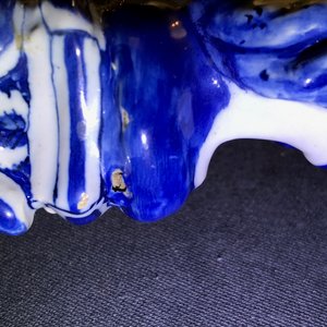 Une paire de figures de joueurs de vielle en faïence de Delft en bleu et blanc, 18ème — photo 34