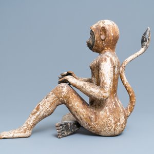 Une paire de figures de singes en bois sculpté et polychromé, l'Asie du Sud-Est, 19ème — photo 11