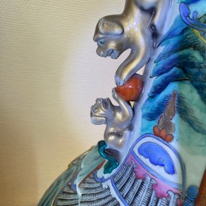 Une paire de grand vases en porcelaine de Chine famille rose, 19ème — photo 15