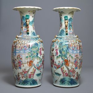 Une paire de grand vases en porcelaine de Chine famille rose, 19ème — photo 2