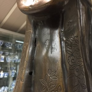 Une paire de grandes figures aux têtes amovibles en bronze, Chine pour le Vietnam, 19ème — photo 44