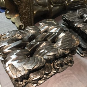 Une paire de grandes figures aux têtes amovibles en bronze, Chine pour le Vietnam, 19ème — photo 55