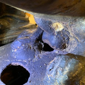 Une paire de grands modèles de lions en fer de fonte, marque et époque de Ming — photo 12
