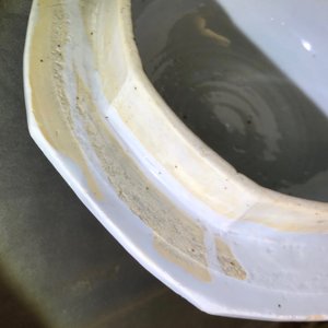 Une paire de grands vases couverts en porcelaine de Chine bleu et blanc, Kangxi — photo 30