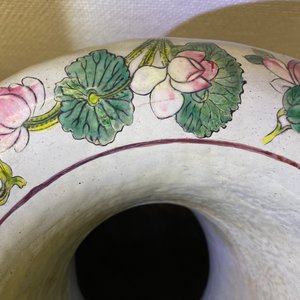 Une paire de grands vases en porcelaine de Chine famille rose, 19ème — photo 58