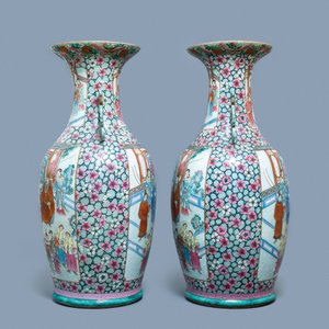 Une paire de grands vases en porcelaine de Chine famille rose, 19ème — photo 4