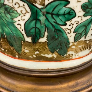 Une paire de grands vases en porcelaine de Chine famille rose aux montures en bronze doré, 19ème — photo 52