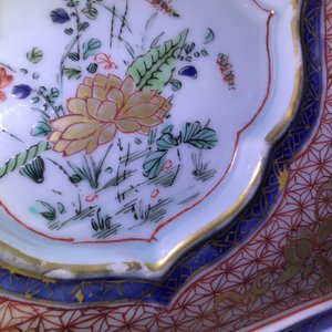 Une paire de jardinières de forme hexagonale en porcelaine de Chine famille verte, Kangxi/Yongzheng — photo 16