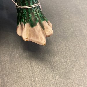 Une paire de modèles de crapauds en porcelaine de Chine famille verte, 19ème — photo 10