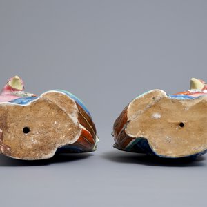 Une paire de modèles de faisants en porcelaine de Chine famille rose, 19/20ème — photo 6