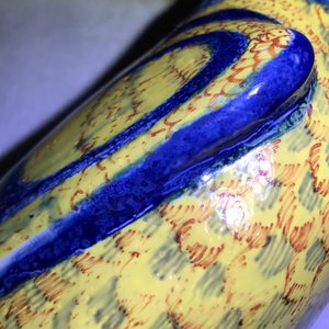Une paire de modèles de perroquets en faïence de Delft polychrome, 18ème — photo 10