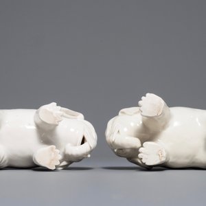 Une paire de modèles d'éléphants en porcelaine blanc de Chine de Dehua, 18/19ème — photo 6
