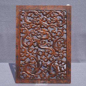 Une paire de panneaux ajourés en bois sculpté, 18/19ème — photo 6