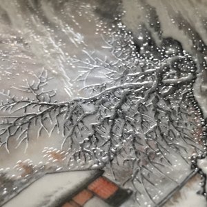 Une paire de plats en porcelaine de Chine à décor de paysages hivernales, 20ème — photo 3