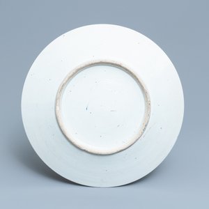 Une paire de plats en porcelaine de Chine famille verte de Canton, 19ème — photo 5