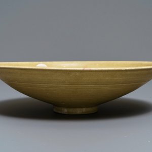 Une paire de plats en porcelaine de Chine Yueyao à décor de grues, Song — photo 4