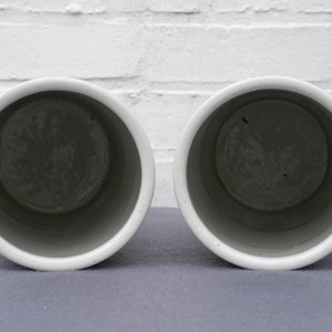 Une paire de portes-chapeau en porcelaine de Chine à décor de poissons, marque et époque de Tongzhi — photo 11