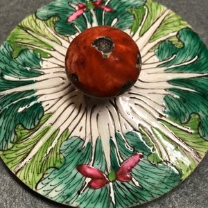 Une paire de pots couverts en porcelaine de Chine famille rose à décor de choux, 19ème — photo 8