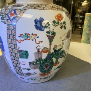 Une paire de pots couverts en porcelaine de Chine famille verte, Kangxi — photo 16