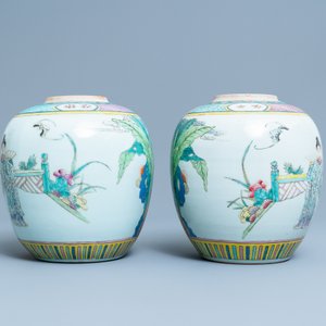Une paire de pots en porcelaine de Chine famille rose, 19/20ème — photo 2