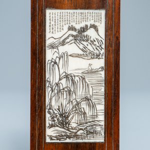 Une paire de repose-poignets en bois incrusté, Chine, 19/20ème — photo 10