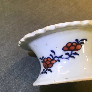 Une paire de salerons en porcelaine de Chine famille rose à décor 'Feuille de tabac', Qianlong — photo 13