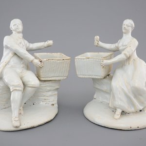 Une paire de salières en blanc de Delft, 18ème — photo 1