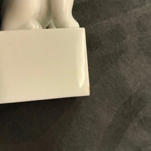 Une paire de sceaux en porcelaine blanc de Chine de Dehua, marques en creux, Kangxi — photo 13