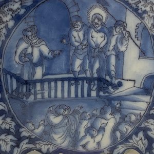 Une paire de supports de bougeoirs en faïence de Delft en bleu et blanc, fin du 17ème — photo 28