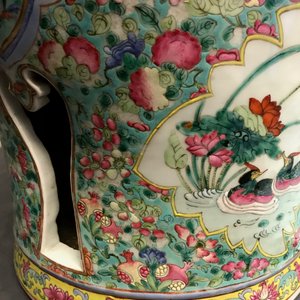 Une paire de tabourets ajourés en porcelaine de Chine famille rose, 19ème — photo 17