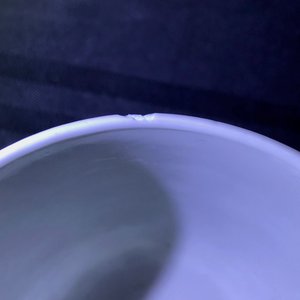 Une paire de tasses en porcelaine de Chine famille rose, marque de Qianlong, fin du Qing ou République — photo 10