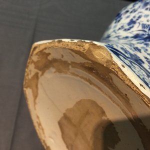 Une paire de très grands vases en faïence de Delft bleu et blanc, début du 18ème — photo 18