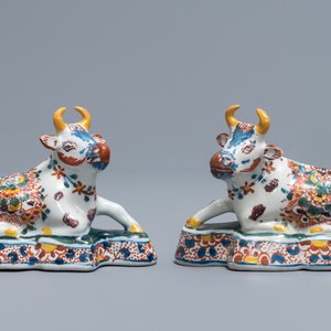 Une paire de vaches en faïence polychrome de Delft, 18ème — photo 2