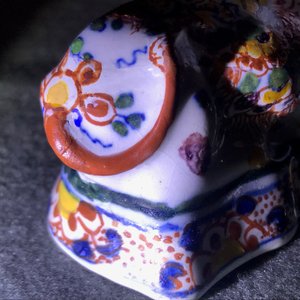 Une paire de vaches en faïence polychrome de Delft, 18ème — photo 21