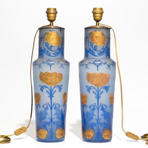 Une paire de vases Art Nouveau en pâte de verre montés en lampes, prob. France, 19/20ème — photo 2