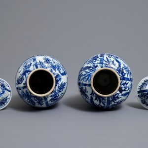 Une paire de vases couverts en porcelaine de Chine bleu et blanc, Kangxi — photo 5