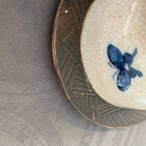Une paire de vases couverts en porcelaine de Chine en bleu et blanc dite 'de Nankin', 19ème — photo 8