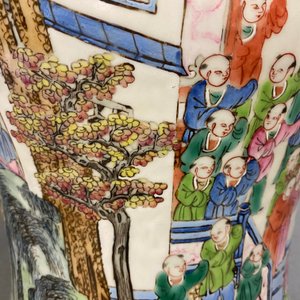 Une paire de vases couverts en porcelaine de Chine famille rose, 19ème — photo 21