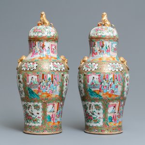 Une paire de vases couverts en porcelaine de Chine famille rose de Canton, 19ème — photo 3