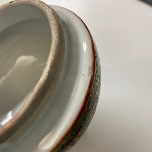 Une paire de vases couverts en porcelaine de Chine famille rose de Canton, 19ème — photo 10