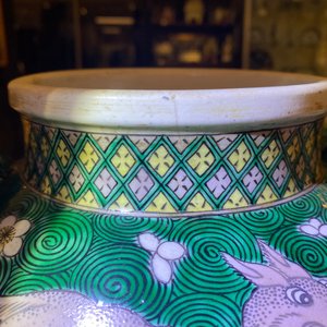 Une paire de vases couverts en porcelaine de Chine famille verte, 19ème — photo 9